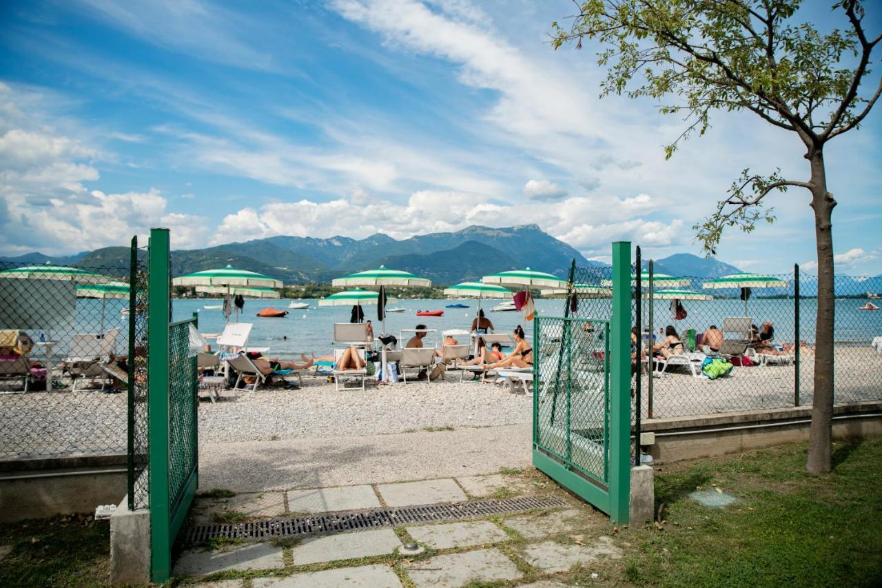 Albatross Mobile Homes On Camping Baia Verde Manerba del Garda Exteriér fotografie